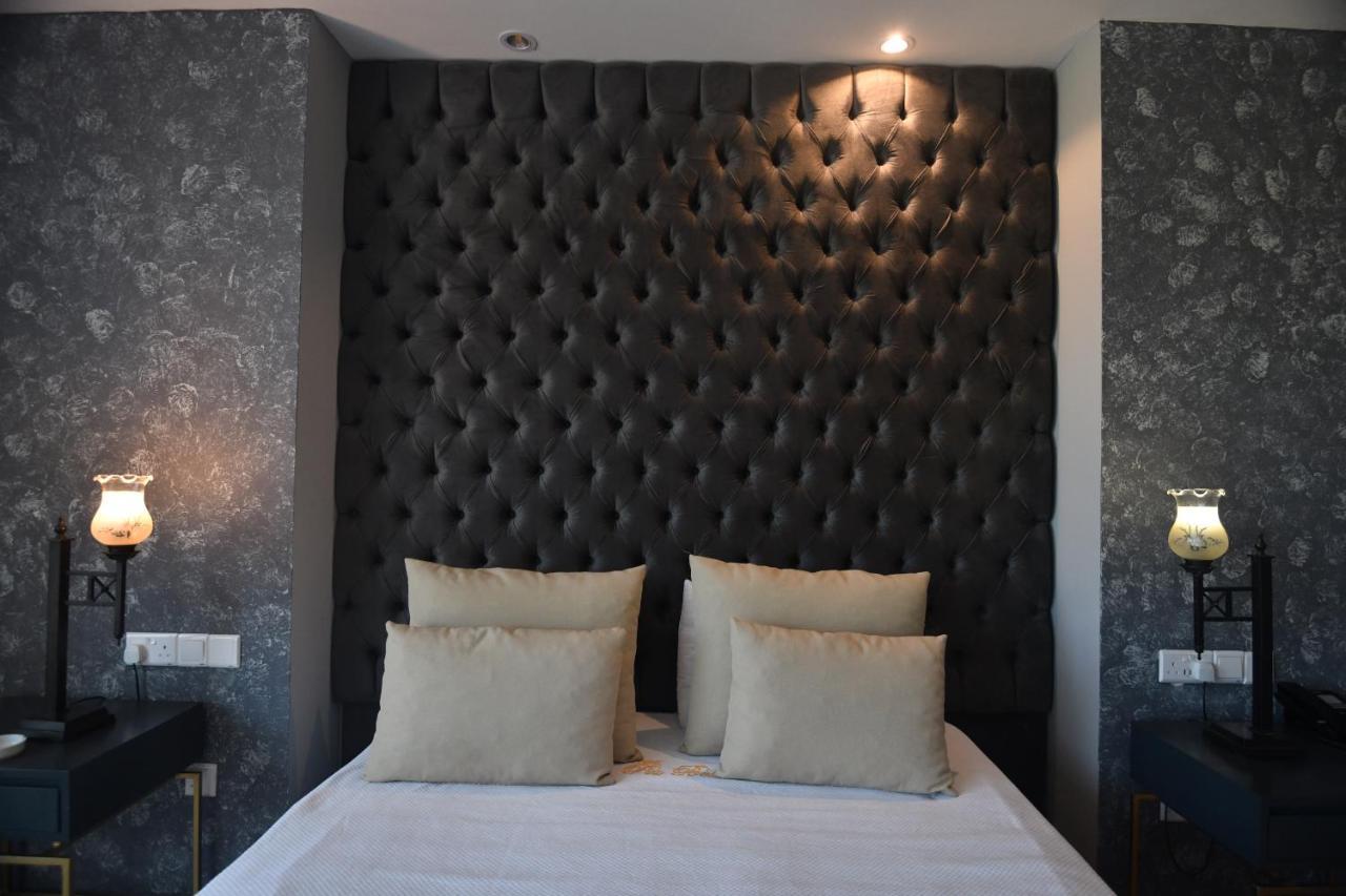 Hotel Pia Bella Kyrenia  Extérieur photo