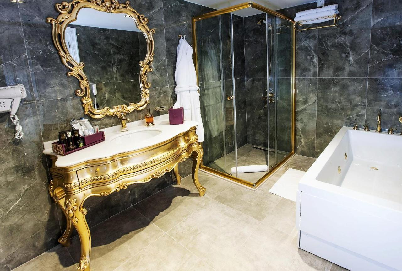 Hotel Pia Bella Kyrenia  Extérieur photo